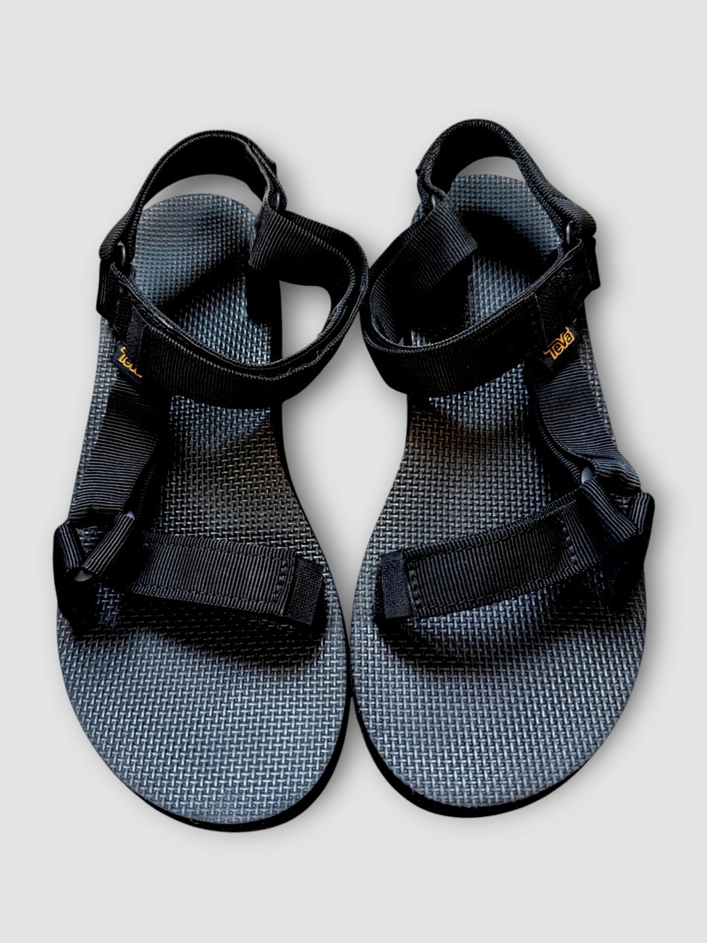 Teva Women’s Black Strappy Outdoor Sandals Sz 8
